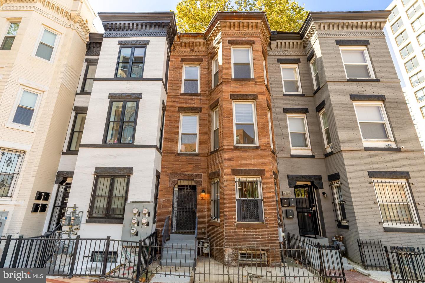 31 FLORIDA AVE NE, WASHINGTON, District Of Columbia 20002, 4 Bedrooms Bedrooms, ,2 BathroomsBathrooms,Residential,For sale,31 FLORIDA AVE NE,DCDC2222158 MLS # DCDC2222158