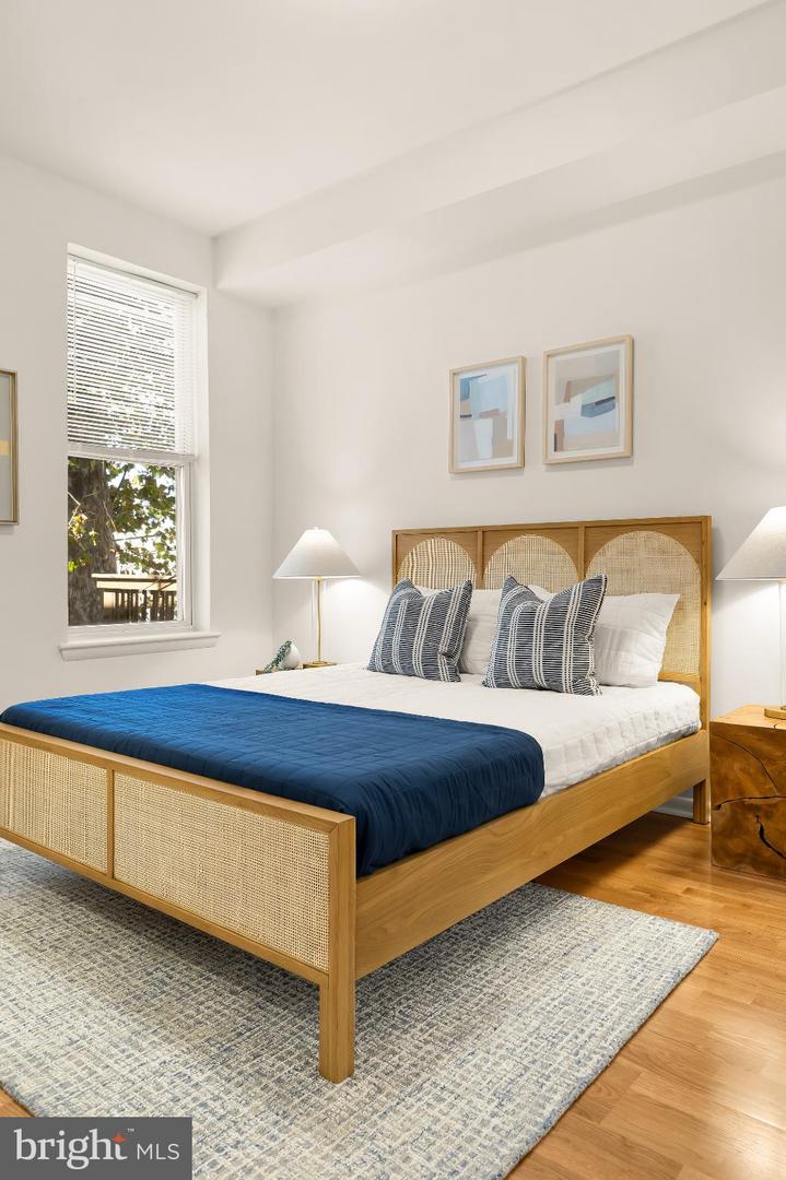 31 FLORIDA AVE NE, WASHINGTON, District Of Columbia 20002, 4 Bedrooms Bedrooms, ,2 BathroomsBathrooms,Residential,For sale,31 FLORIDA AVE NE,DCDC2222158 MLS # DCDC2222158