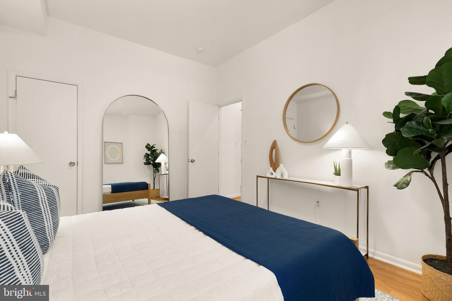 31 FLORIDA AVE NE, WASHINGTON, District Of Columbia 20002, 4 Bedrooms Bedrooms, ,2 BathroomsBathrooms,Residential,For sale,31 FLORIDA AVE NE,DCDC2222158 MLS # DCDC2222158