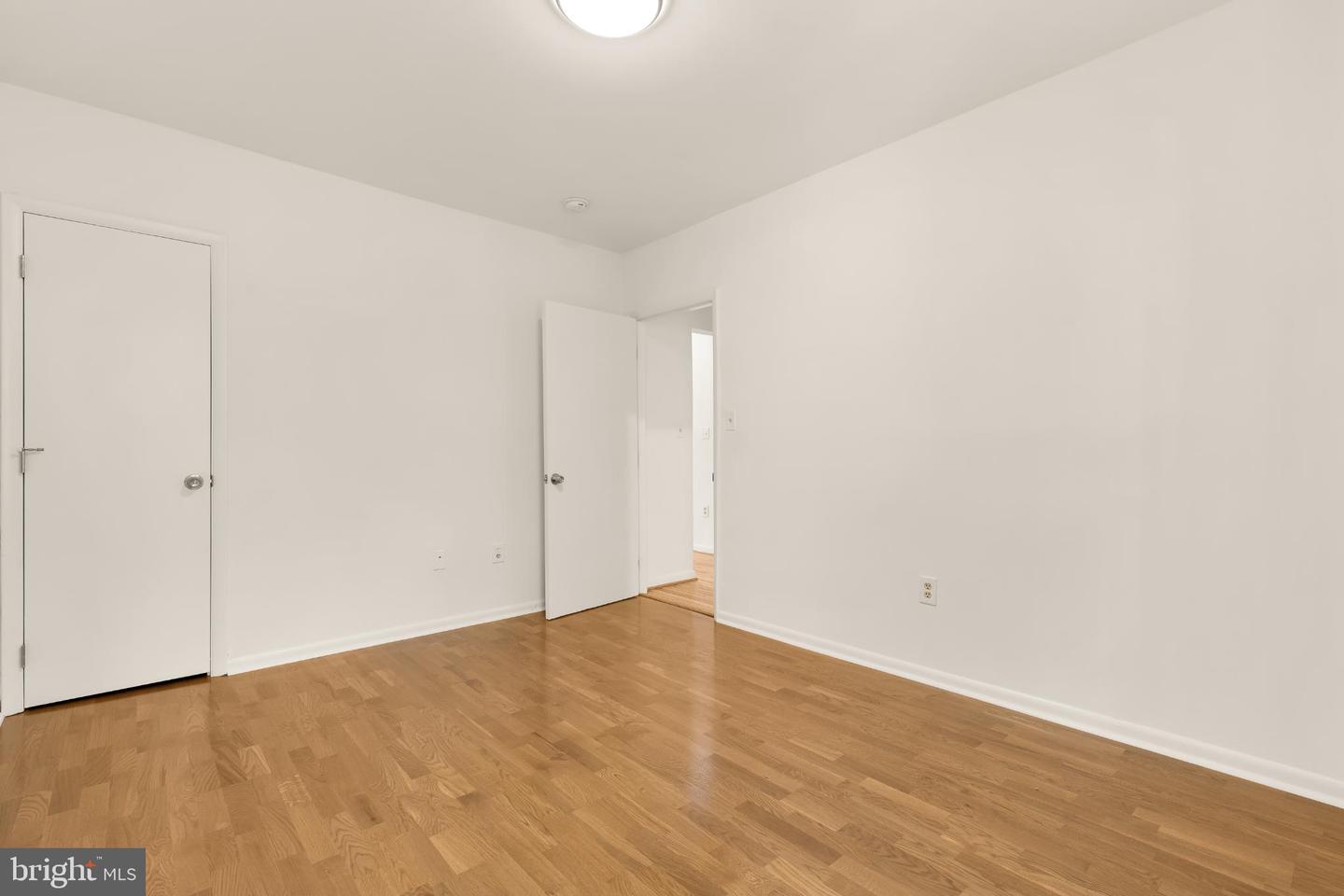 31 FLORIDA AVE NE, WASHINGTON, District Of Columbia 20002, 4 Bedrooms Bedrooms, ,2 BathroomsBathrooms,Residential,For sale,31 FLORIDA AVE NE,DCDC2222158 MLS # DCDC2222158