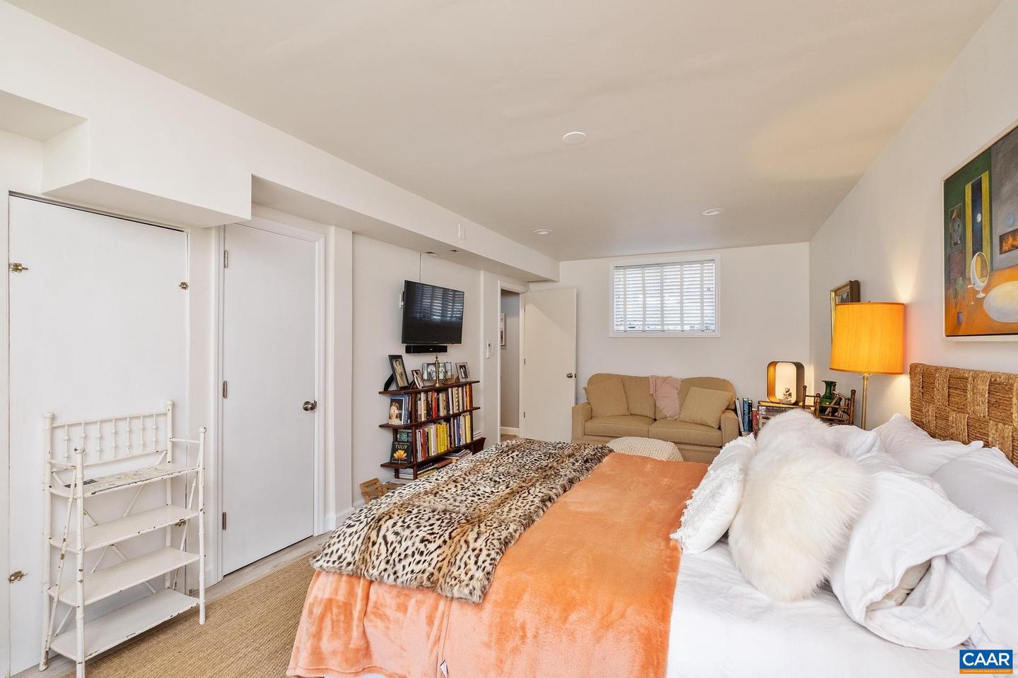 651 BIG OAK RD, CHARLOTTESVILLE, Virginia 22903, 3 Bedrooms Bedrooms, ,2 BathroomsBathrooms,Residential,For sale,651 BIG OAK RD,668870 MLS # 668870