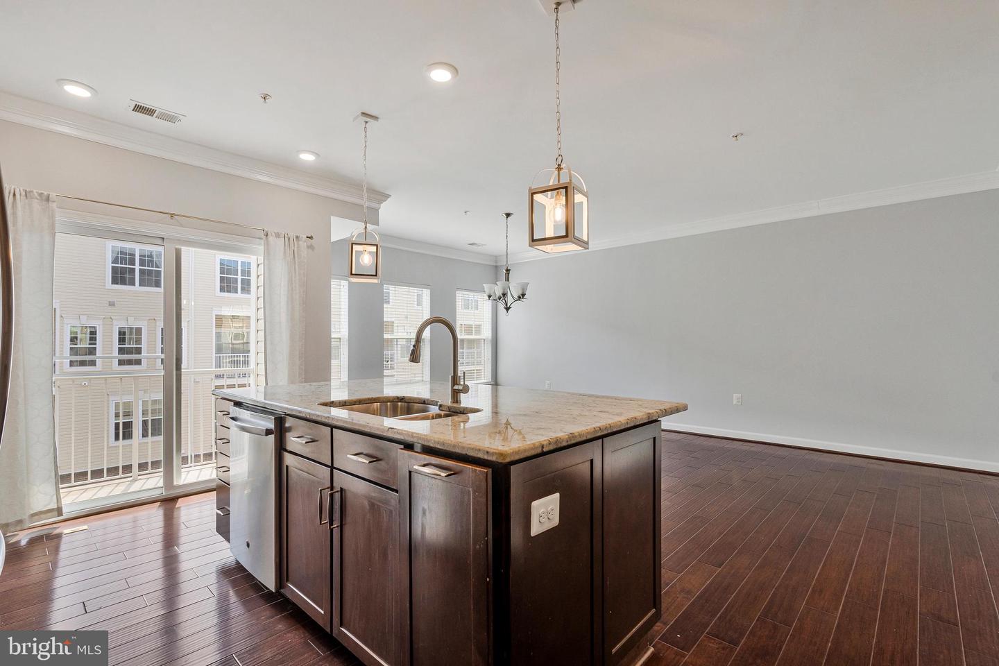 43613 HELMSDALE TER, CHANTILLY, Virginia 20152, ,Residential,For sale,43613 HELMSDALE TER,VALO2106720 MLS # VALO2106720