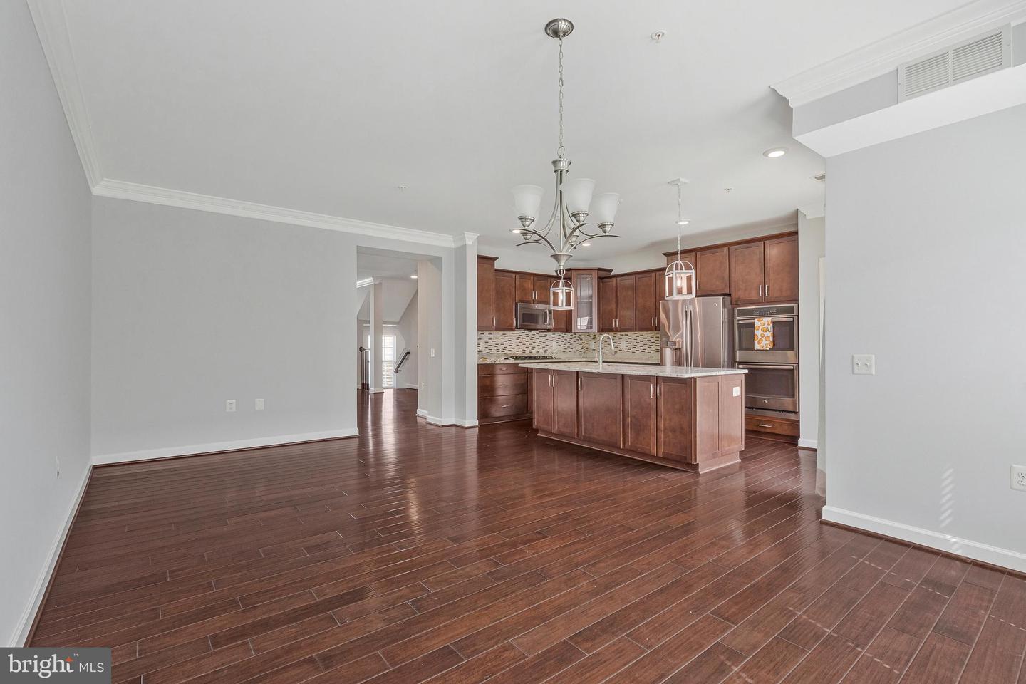 43613 HELMSDALE TER, CHANTILLY, Virginia 20152, ,Residential,For sale,43613 HELMSDALE TER,VALO2106720 MLS # VALO2106720