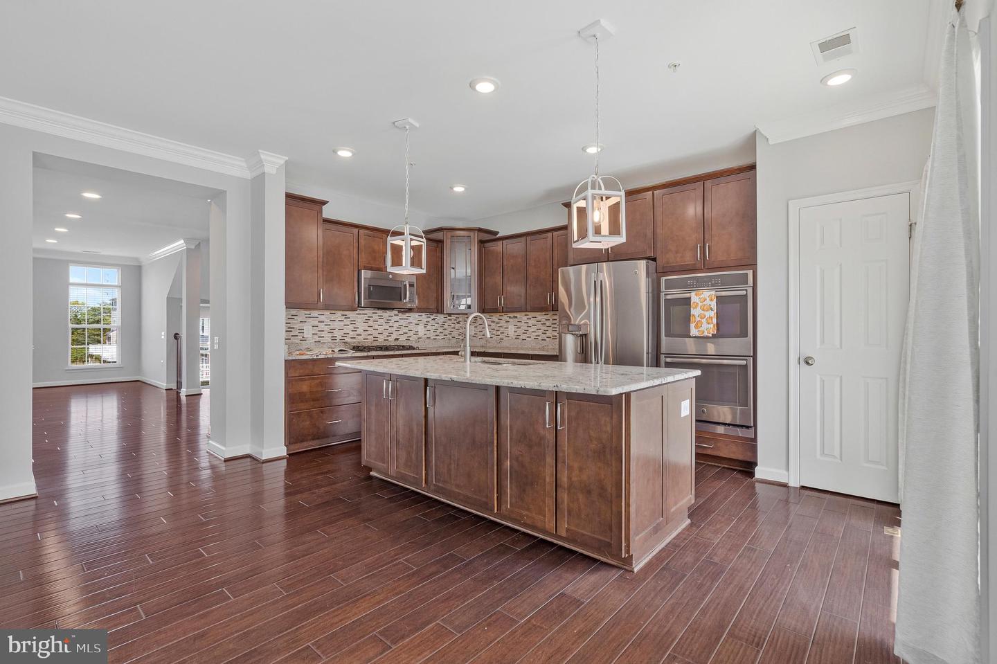 43613 HELMSDALE TER, CHANTILLY, Virginia 20152, ,Residential,For sale,43613 HELMSDALE TER,VALO2106720 MLS # VALO2106720