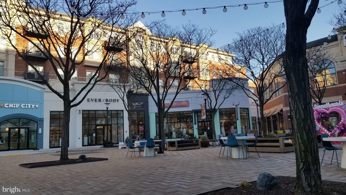 1301 N COURTHOUSE RD #705, ARLINGTON, Virginia 22201, 1 Bedroom Bedrooms, 2 Rooms Rooms,1 BathroomBathrooms,Residential,For sale,1301 N COURTHOUSE RD #705,VAAR2063664 MLS # VAAR2063664