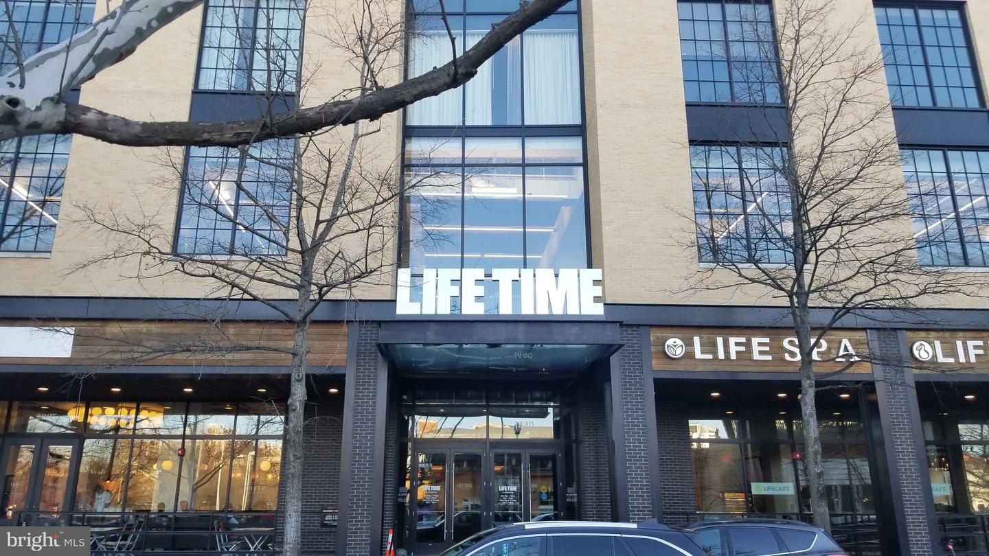 1301 N COURTHOUSE RD #705, ARLINGTON, Virginia 22201, 1 Bedroom Bedrooms, 2 Rooms Rooms,1 BathroomBathrooms,Residential,For sale,1301 N COURTHOUSE RD #705,VAAR2063664 MLS # VAAR2063664