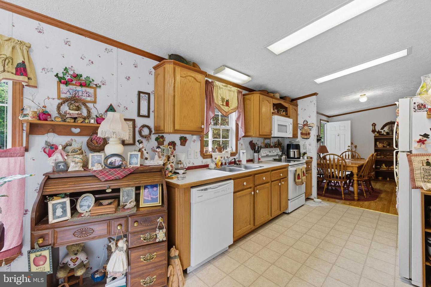287 MOCKINGBIRD LN, LURAY, Virginia 22835, 3 Bedrooms Bedrooms, ,2 BathroomsBathrooms,Residential,For sale,287 MOCKINGBIRD LN,VAPA2005366 MLS # VAPA2005366