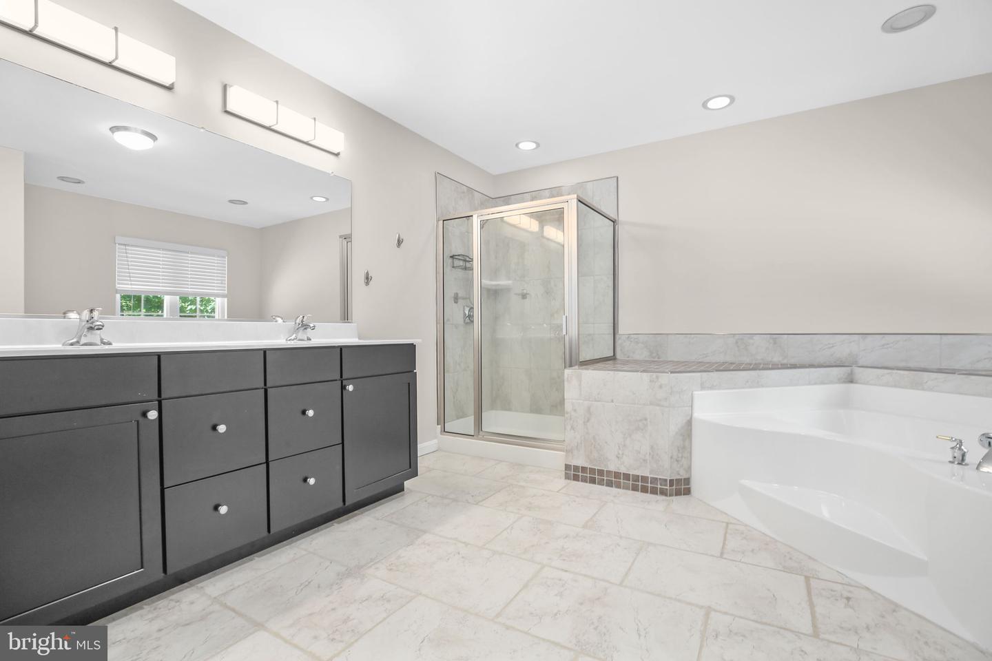 11366 CALEDON RD, KING GEORGE, Virginia 22485, 4 Bedrooms Bedrooms, ,2 BathroomsBathrooms,Residential,For sale,11366 CALEDON RD,VAKG2007012 MLS # VAKG2007012