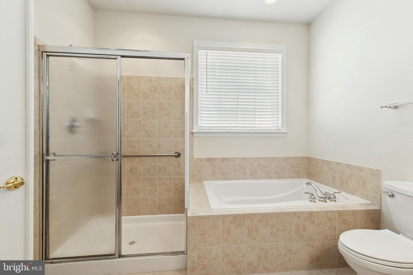 6156 FERRIER CT, GAINESVILLE, Virginia 20155, 4 Bedrooms Bedrooms, ,3 BathroomsBathrooms,Residential,For sale,6156 FERRIER CT,VAPW2103938 MLS # VAPW2103938