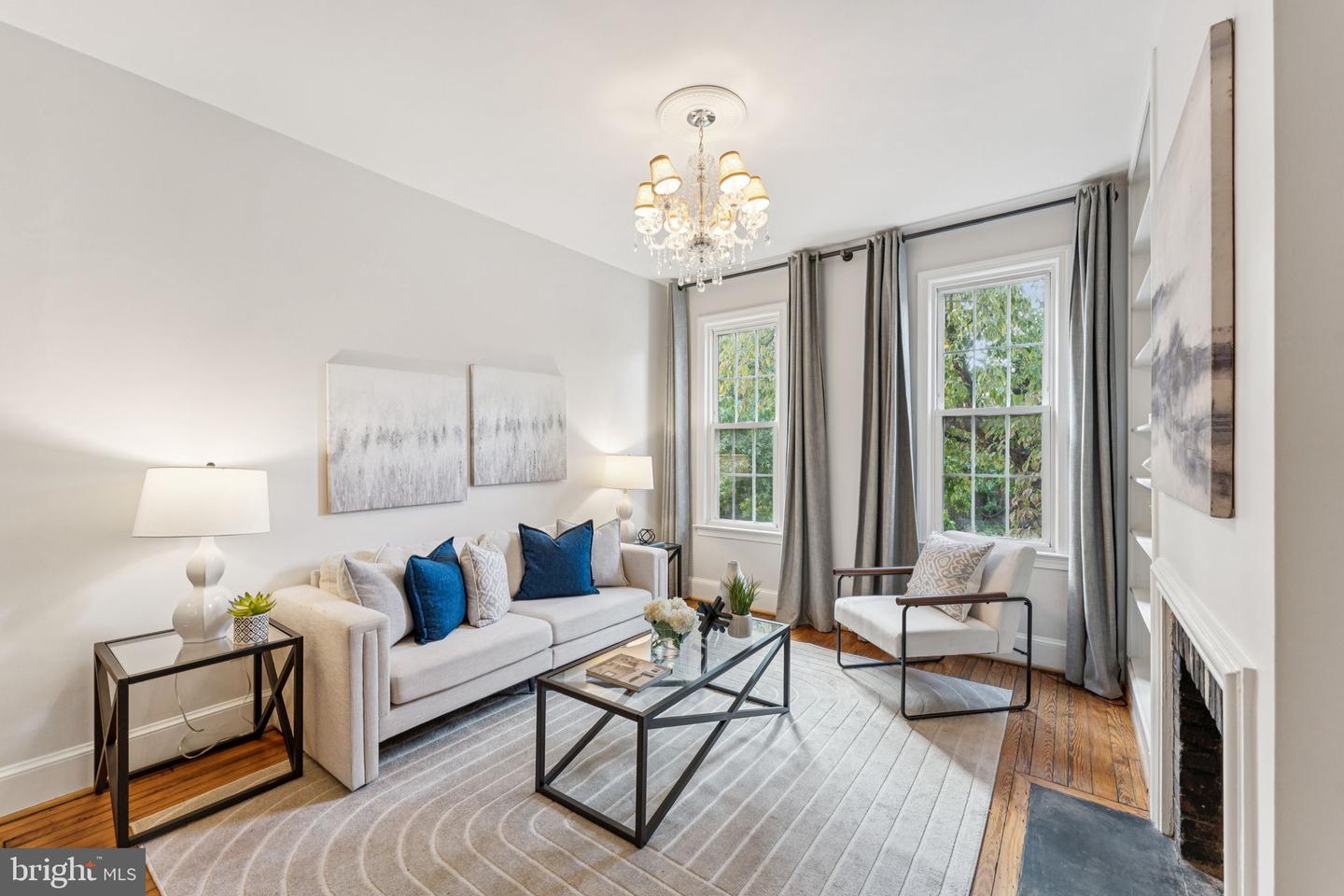 818 INDEPENDENCE AVE SE, WASHINGTON, District Of Columbia 20003, 2 Bedrooms Bedrooms, ,2 BathroomsBathrooms,Residential,For sale,818 INDEPENDENCE AVE SE,DCDC2222182 MLS # DCDC2222182