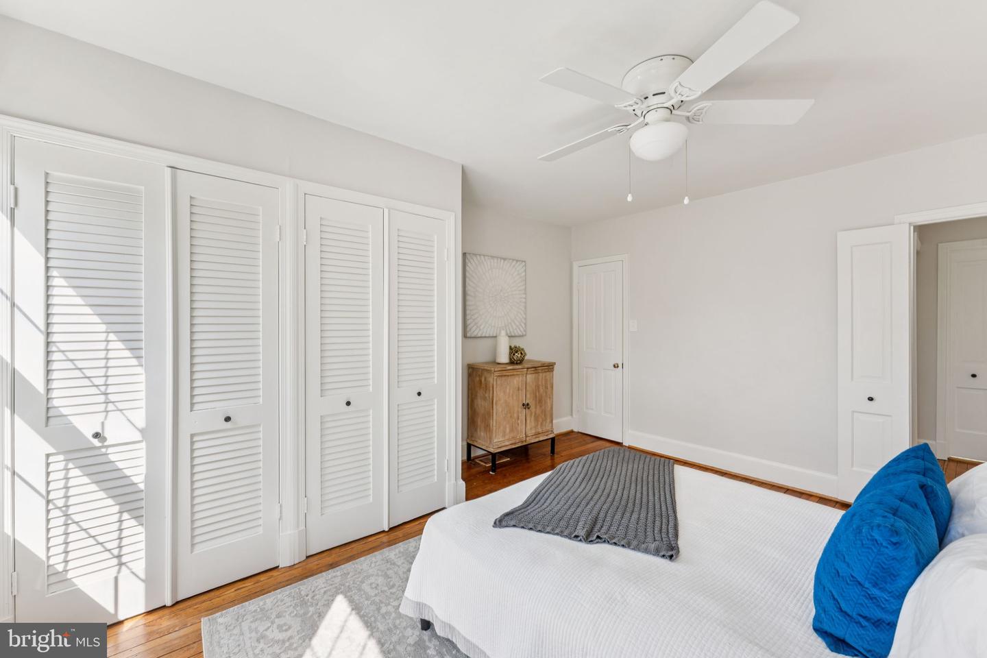 818 INDEPENDENCE AVE SE, WASHINGTON, District Of Columbia 20003, 2 Bedrooms Bedrooms, ,2 BathroomsBathrooms,Residential,For sale,818 INDEPENDENCE AVE SE,DCDC2222182 MLS # DCDC2222182