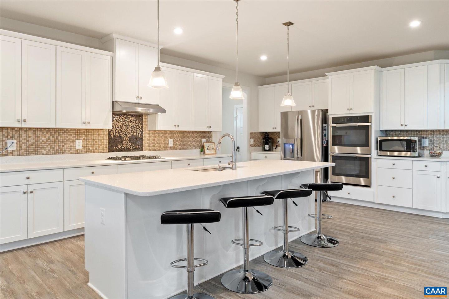 5626 MCKINLEY LN, CHARLOTTESVILLE, Virginia 22903, 6 Bedrooms Bedrooms, ,6 BathroomsBathrooms,Residential,For sale,5626 MCKINLEY LN,668958 MLS # 668958