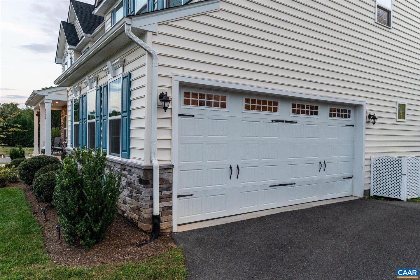 5626 MCKINLEY LN, CHARLOTTESVILLE, Virginia 22903, 6 Bedrooms Bedrooms, ,6 BathroomsBathrooms,Residential,For sale,5626 MCKINLEY LN,668958 MLS # 668958