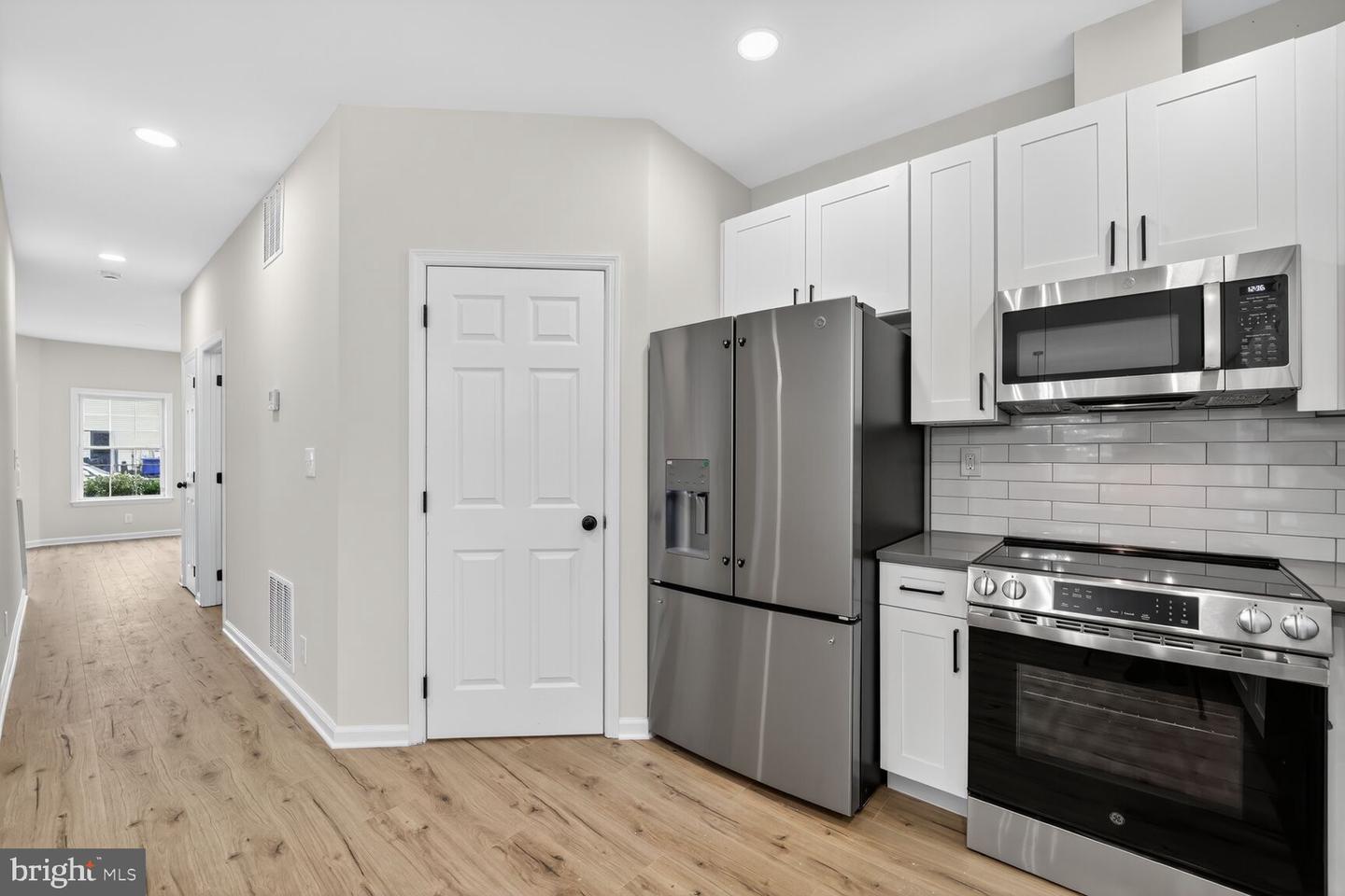 1992 RETTA GILLIAM CT SE, WASHINGTON, District Of Columbia 20020, 5 Bedrooms Bedrooms, 16 Rooms Rooms,3 BathroomsBathrooms,Residential,For sale,1992 RETTA GILLIAM CT SE,DCDC2222200 MLS # DCDC2222200