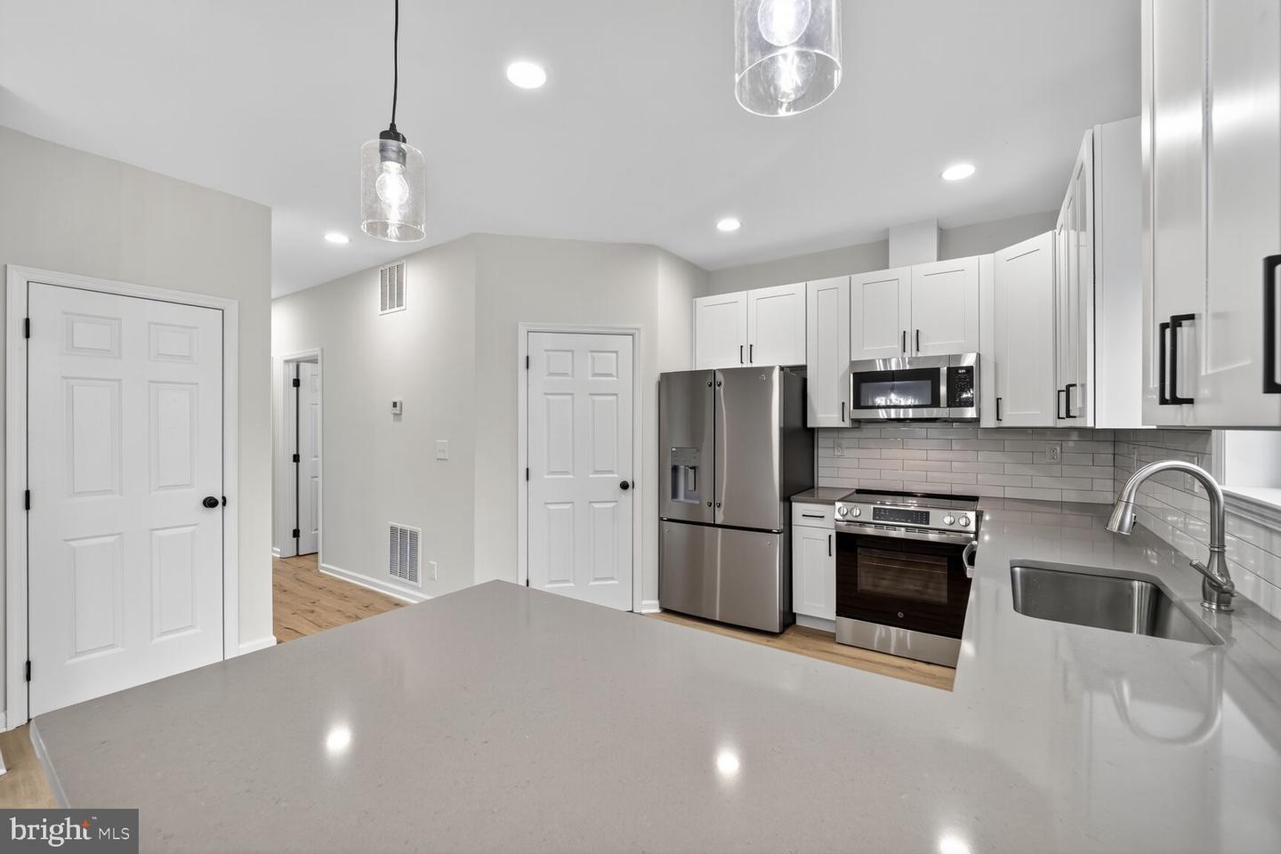 1992 RETTA GILLIAM CT SE, WASHINGTON, District Of Columbia 20020, 5 Bedrooms Bedrooms, 16 Rooms Rooms,3 BathroomsBathrooms,Residential,For sale,1992 RETTA GILLIAM CT SE,DCDC2222200 MLS # DCDC2222200