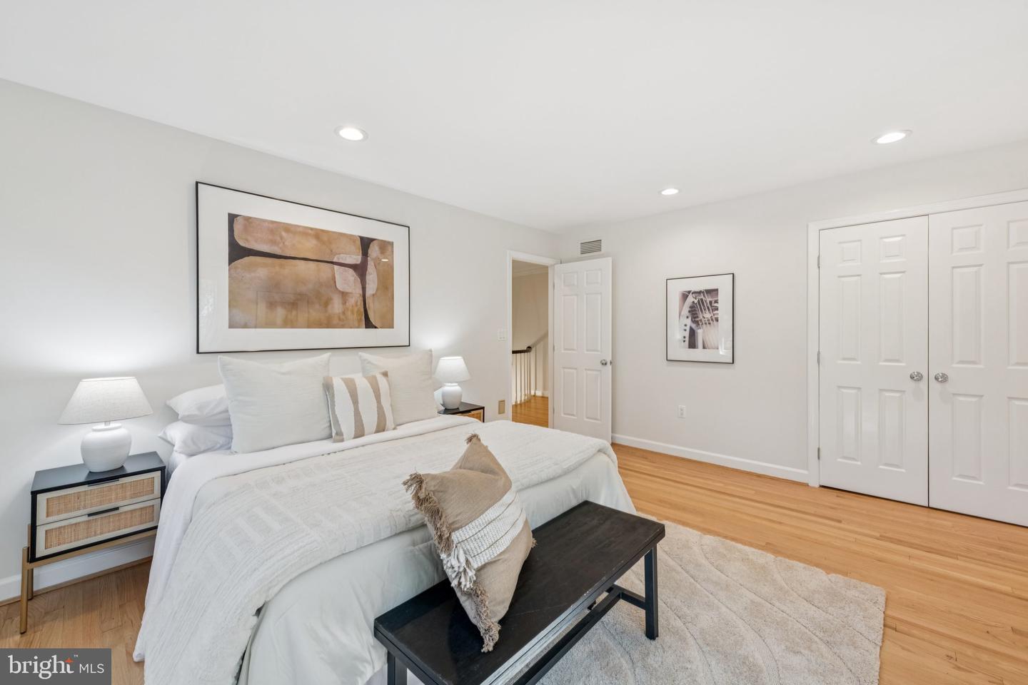 4730 FOXHALL CRES NW, WASHINGTON, District Of Columbia 20007, 4 Bedrooms Bedrooms, ,4 BathroomsBathrooms,Residential,For sale,4730 FOXHALL CRES NW,DCDC2222324 MLS # DCDC2222324