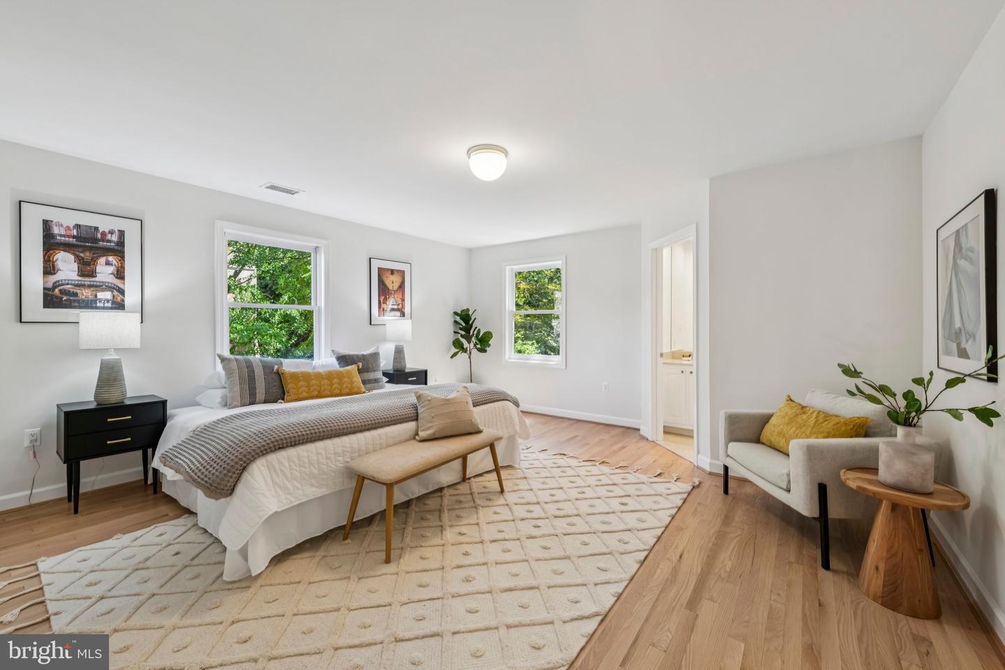 4730 FOXHALL CRES NW, WASHINGTON, District Of Columbia 20007, 4 Bedrooms Bedrooms, ,4 BathroomsBathrooms,Residential,For sale,4730 FOXHALL CRES NW,DCDC2222324 MLS # DCDC2222324