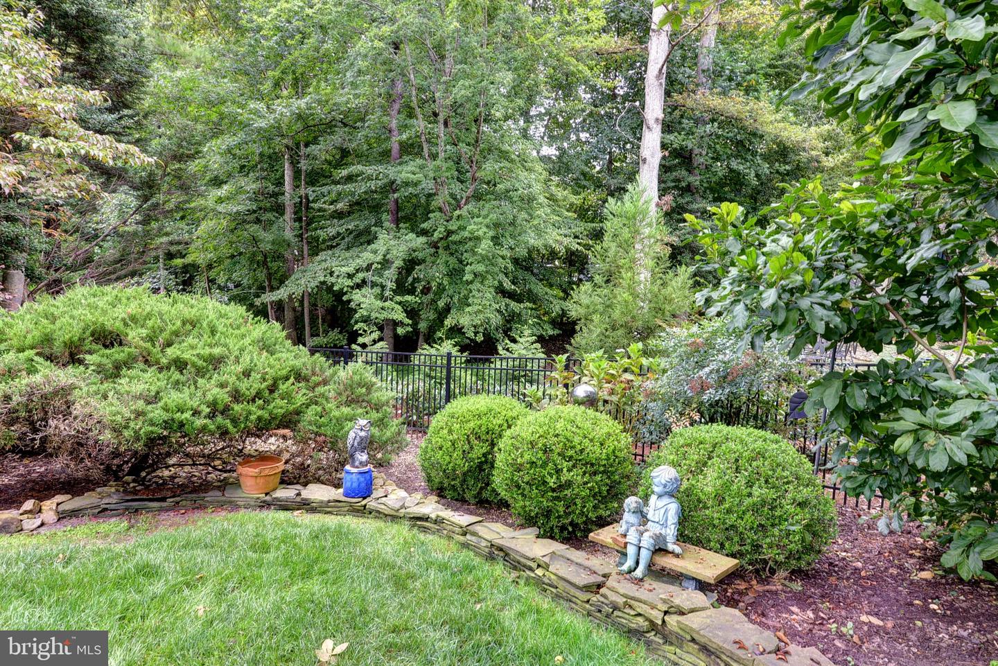 104 KILLINGTON, WILLIAMSBURG, Virginia 23188, 4 Bedrooms Bedrooms, 6 Rooms Rooms,2 BathroomsBathrooms,Residential,For sale,104 KILLINGTON,VAJC2000520 MLS # VAJC2000520
