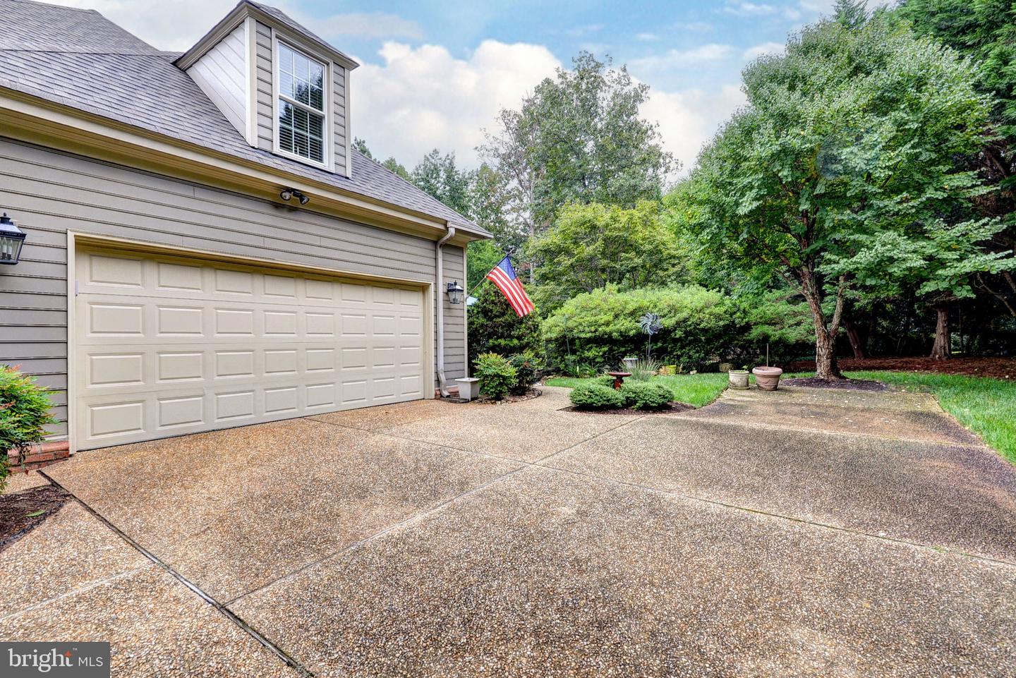 104 KILLINGTON, WILLIAMSBURG, Virginia 23188, 4 Bedrooms Bedrooms, 6 Rooms Rooms,2 BathroomsBathrooms,Residential,For sale,104 KILLINGTON,VAJC2000520 MLS # VAJC2000520