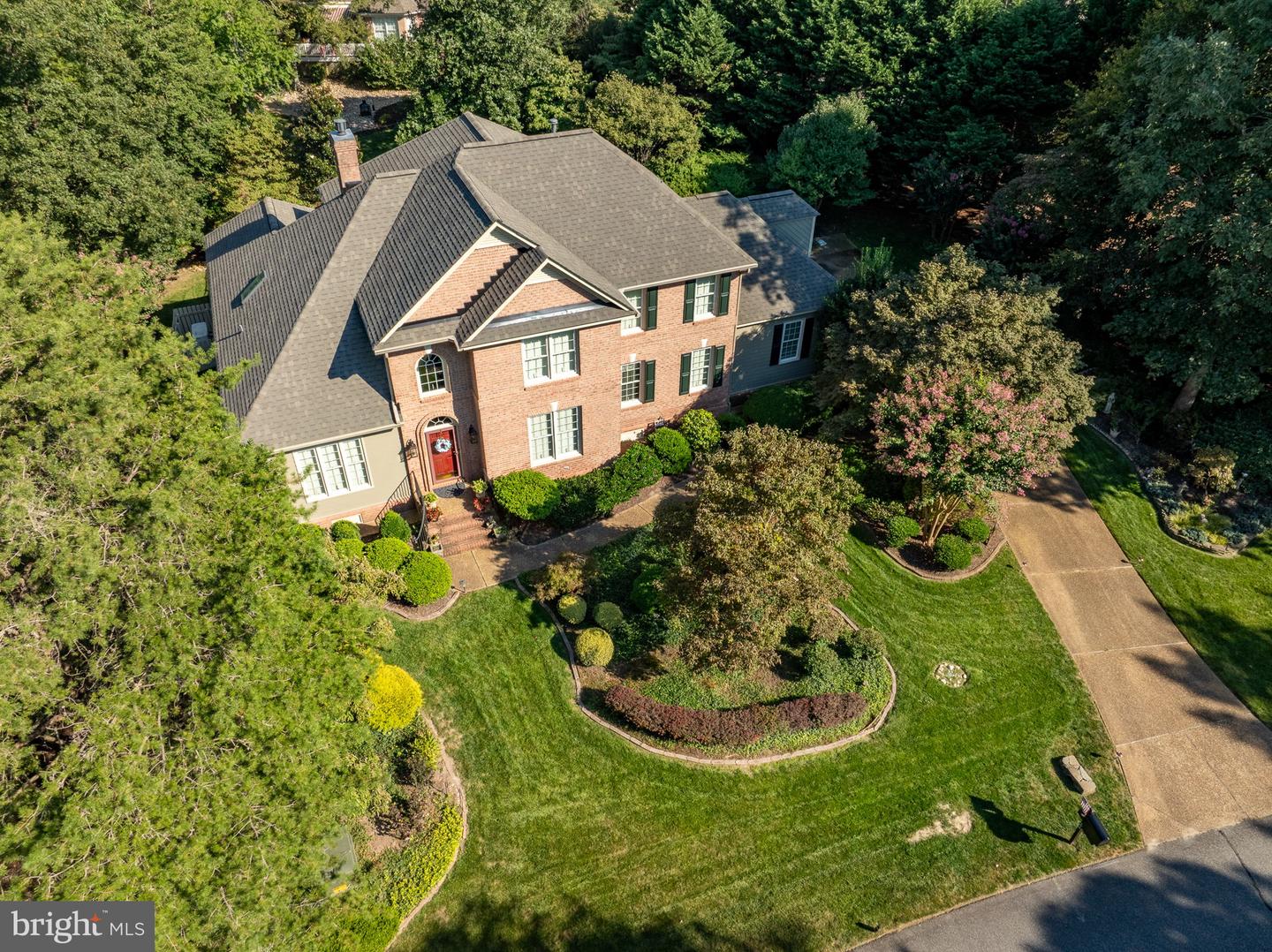 104 KILLINGTON, WILLIAMSBURG, Virginia 23188, 4 Bedrooms Bedrooms, 6 Rooms Rooms,2 BathroomsBathrooms,Residential,For sale,104 KILLINGTON,VAJC2000520 MLS # VAJC2000520