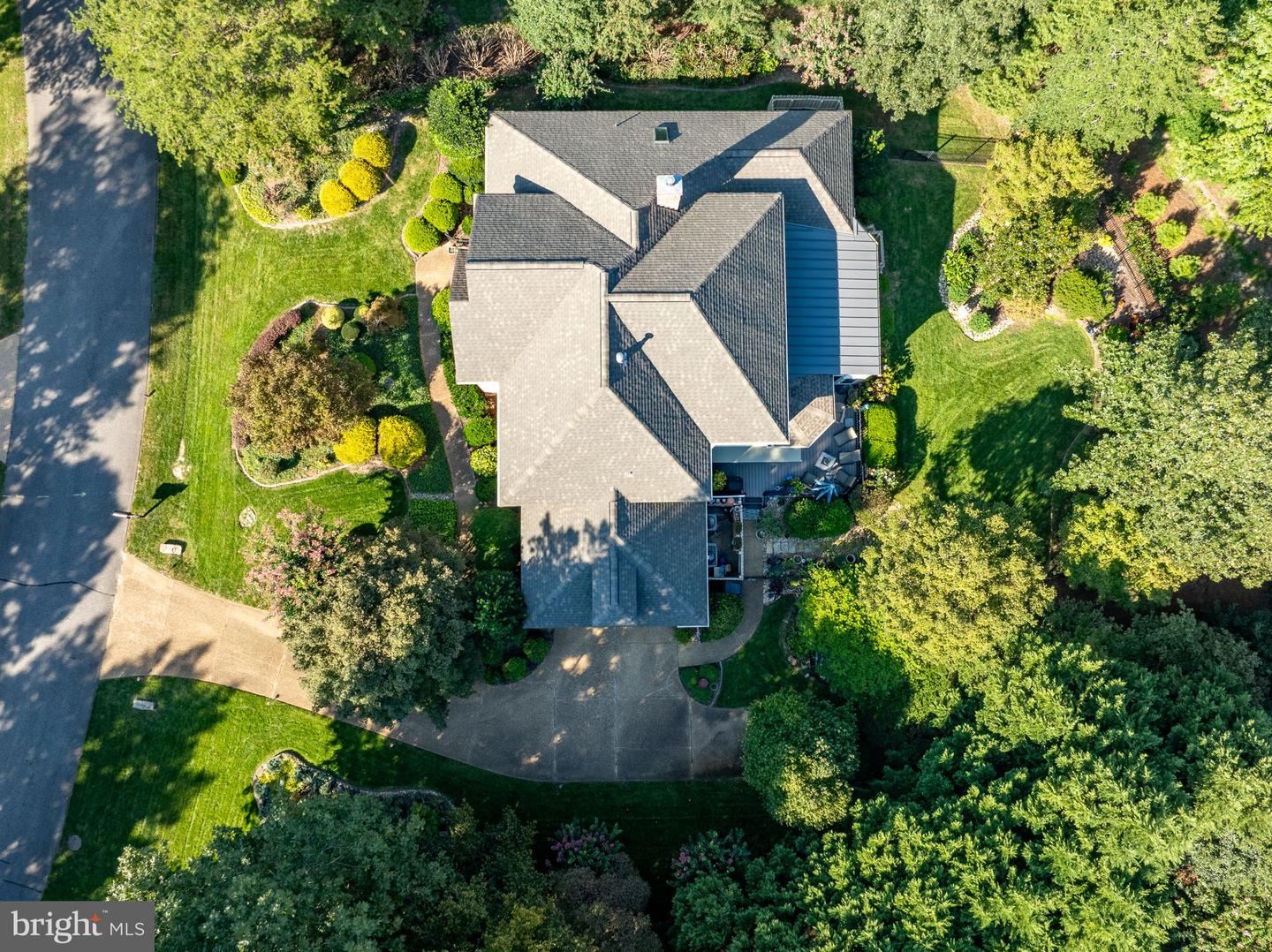 104 KILLINGTON, WILLIAMSBURG, Virginia 23188, 4 Bedrooms Bedrooms, 6 Rooms Rooms,2 BathroomsBathrooms,Residential,For sale,104 KILLINGTON,VAJC2000520 MLS # VAJC2000520