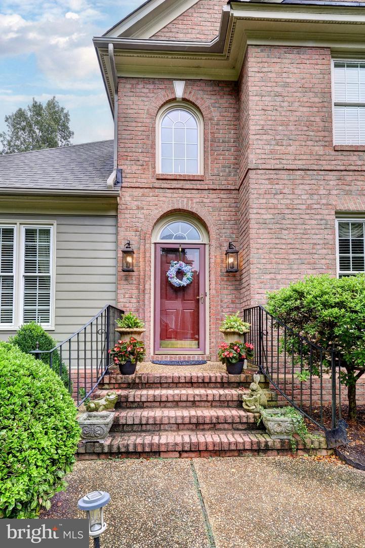104 KILLINGTON, WILLIAMSBURG, Virginia 23188, 4 Bedrooms Bedrooms, 6 Rooms Rooms,2 BathroomsBathrooms,Residential,For sale,104 KILLINGTON,VAJC2000520 MLS # VAJC2000520