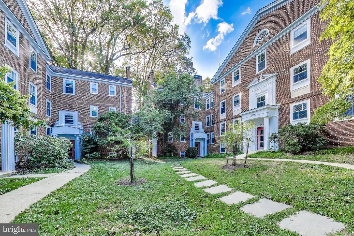 3750 39TH ST NW #B146, WASHINGTON, District Of Columbia 20016, 1 Bedroom Bedrooms, ,1 BathroomBathrooms,Residential,For sale,3750 39TH ST NW #B146,DCDC2222332 MLS # DCDC2222332 3750 39TH ST NW #B146, WASHINGTON, District Of Columbia 20016, 1 Bedroom Bedrooms, ,1 BathroomBathrooms,Residential,For sale,3750 39TH ST NW #B146,DCDC2222332 MLS # DCDC2222332