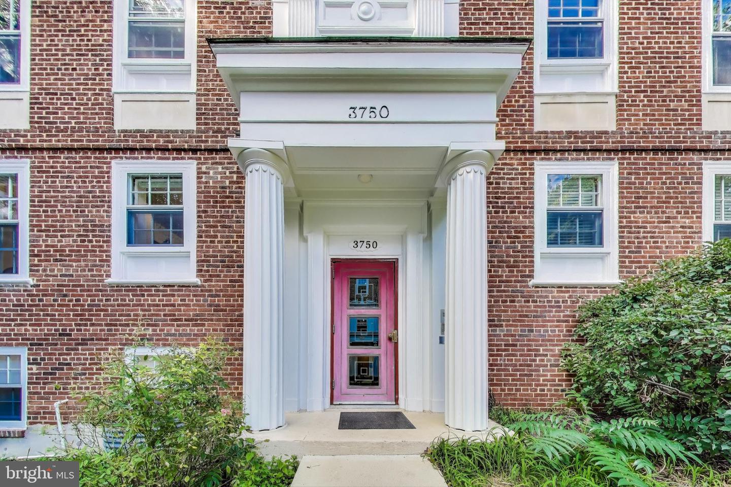 3750 39TH ST NW #B146, WASHINGTON, District Of Columbia 20016, 1 Bedroom Bedrooms, ,1 BathroomBathrooms,Residential,For sale,3750 39TH ST NW #B146,DCDC2222332 MLS # DCDC2222332 3750 39TH ST NW #B146, WASHINGTON, District Of Columbia 20016, 1 Bedroom Bedrooms, ,1 BathroomBathrooms,Residential,For sale,3750 39TH ST NW #B146,DCDC2222332 MLS # DCDC2222332
