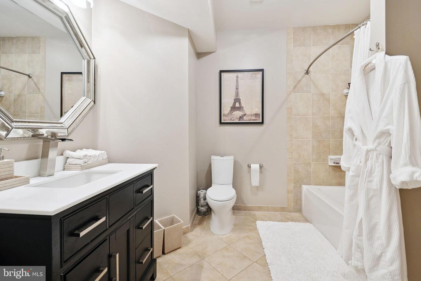 43116 UNISON KNOLL CIR, ASHBURN, Virginia 20148, 5 Bedrooms Bedrooms, 11 Rooms Rooms,5 BathroomsBathrooms,Residential,For sale,43116 UNISON KNOLL CIR,VALO2106832 MLS # VALO2106832