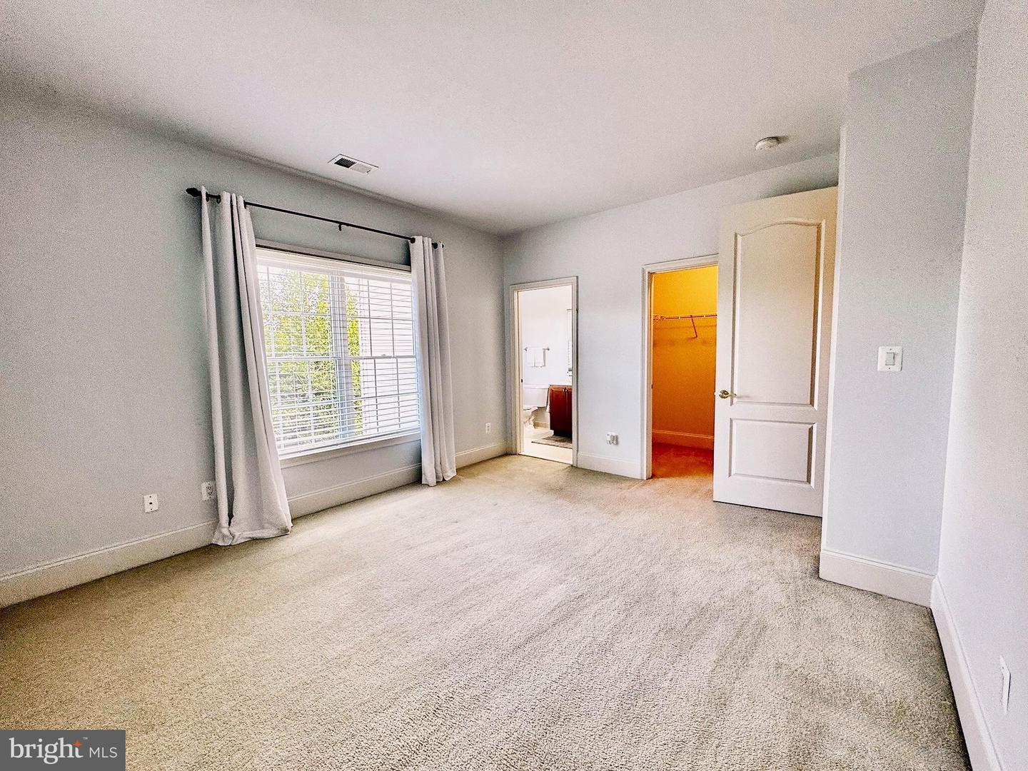 43116 UNISON KNOLL CIR, ASHBURN, Virginia 20148, 5 Bedrooms Bedrooms, 11 Rooms Rooms,5 BathroomsBathrooms,Residential,For sale,43116 UNISON KNOLL CIR,VALO2106832 MLS # VALO2106832