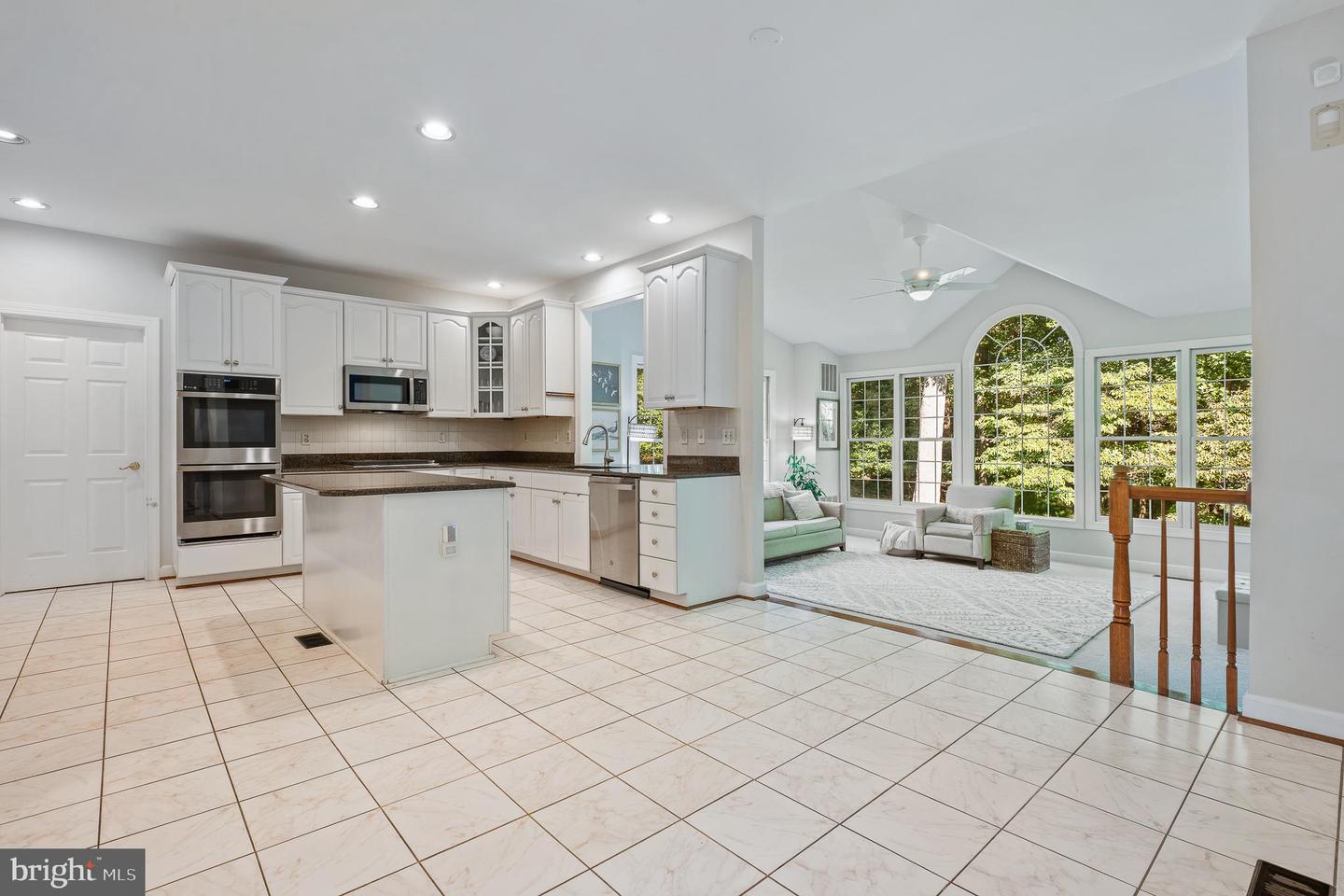 1050 NORTHFALLS CT, GREAT FALLS, Virginia 22066, 6 Bedrooms Bedrooms, ,4 BathroomsBathrooms,Residential,For sale,1050 NORTHFALLS CT,VAFX2267292 MLS # VAFX2267292