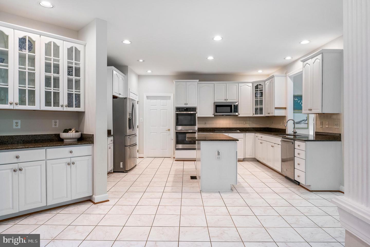 1050 NORTHFALLS CT, GREAT FALLS, Virginia 22066, 6 Bedrooms Bedrooms, ,4 BathroomsBathrooms,Residential,For sale,1050 NORTHFALLS CT,VAFX2267292 MLS # VAFX2267292