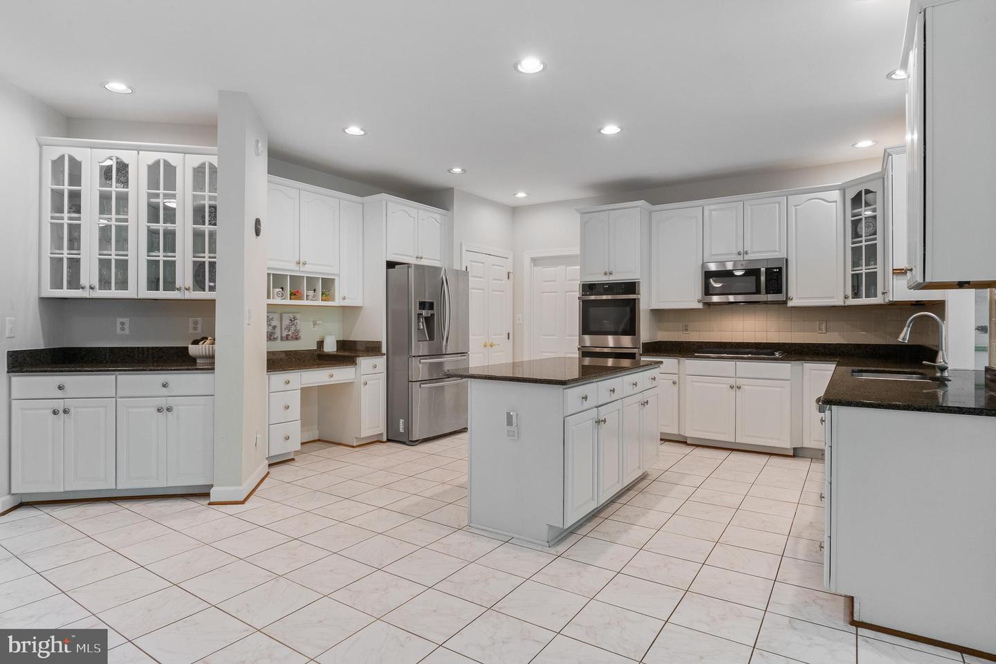 1050 NORTHFALLS CT, GREAT FALLS, Virginia 22066, 6 Bedrooms Bedrooms, ,4 BathroomsBathrooms,Residential,For sale,1050 NORTHFALLS CT,VAFX2267292 MLS # VAFX2267292