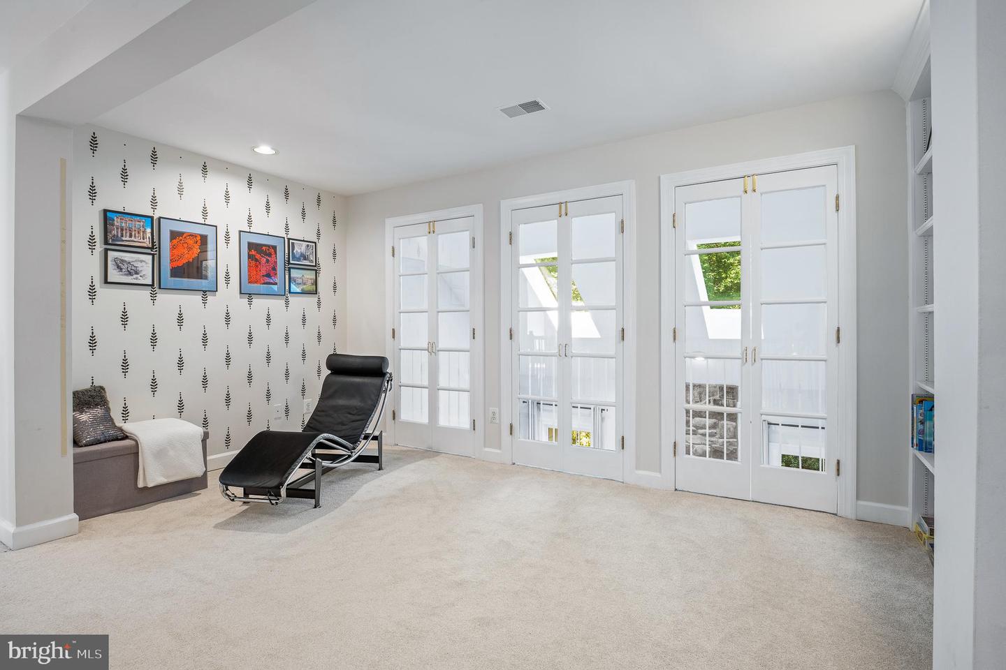 1050 NORTHFALLS CT, GREAT FALLS, Virginia 22066, 6 Bedrooms Bedrooms, ,4 BathroomsBathrooms,Residential,For sale,1050 NORTHFALLS CT,VAFX2267292 MLS # VAFX2267292