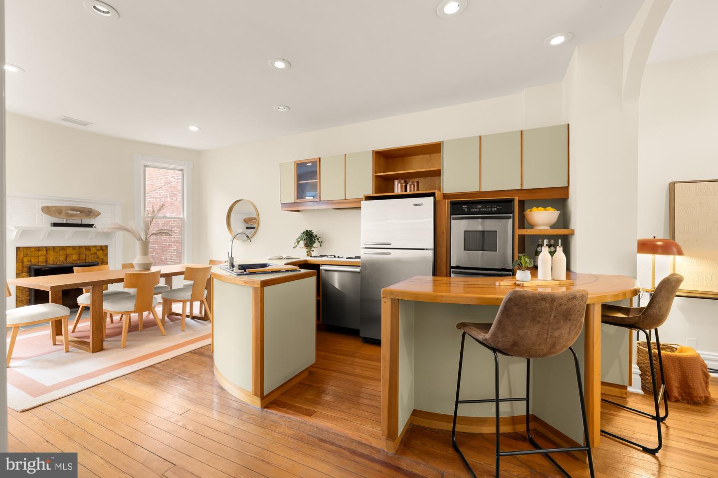 1735 RIGGS PL NW, WASHINGTON, District Of Columbia 20009, 5 Bedrooms Bedrooms, ,3 BathroomsBathrooms,Residential,For sale,1735 RIGGS PL NW,DCDC2222296 MLS # DCDC2222296