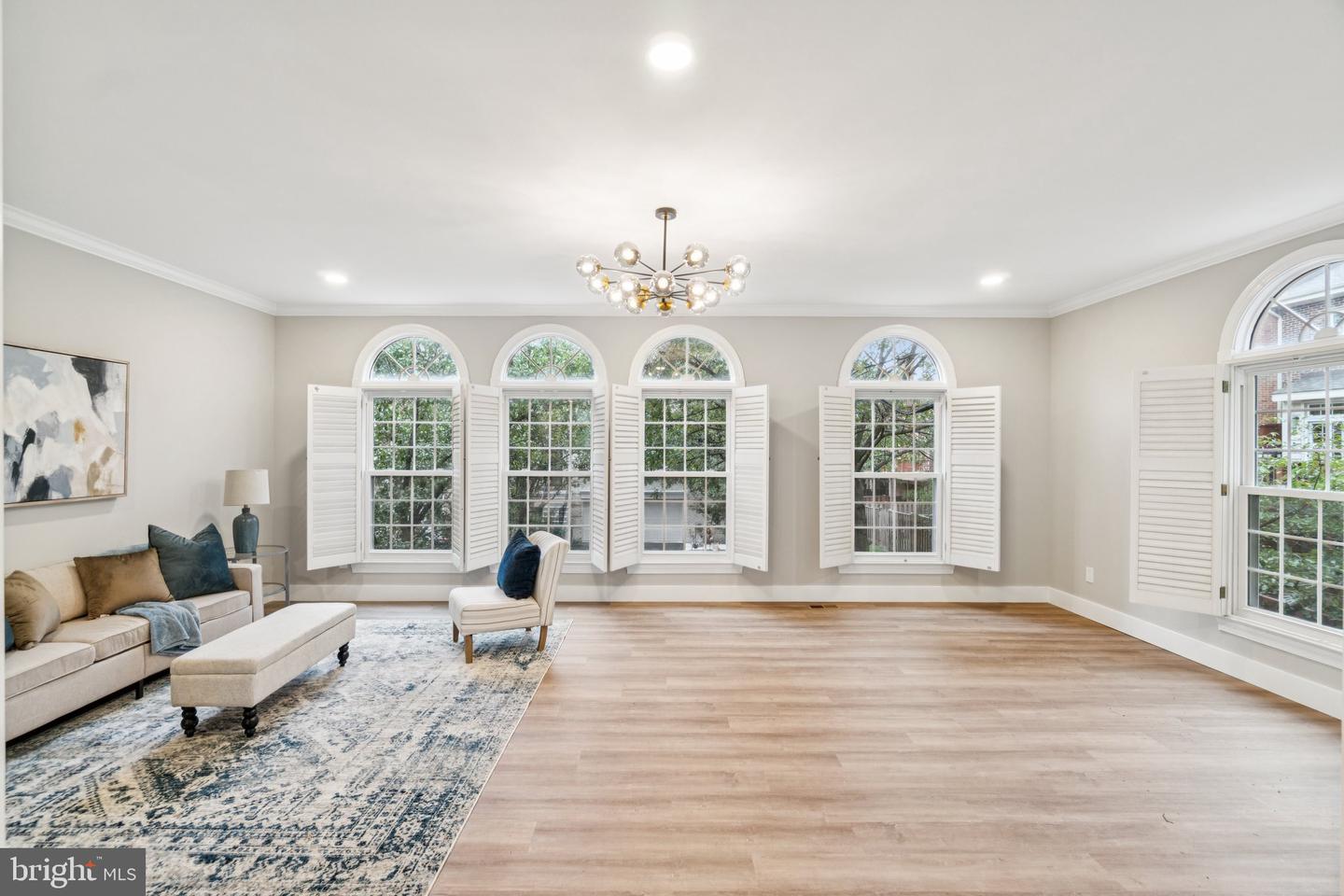 6481 SHARON KAY CT, ALEXANDRIA, Virginia 22310, 3 Bedrooms Bedrooms, ,2 BathroomsBathrooms,Residential,For sale,6481 SHARON KAY CT,VAFX2267254 MLS # VAFX2267254