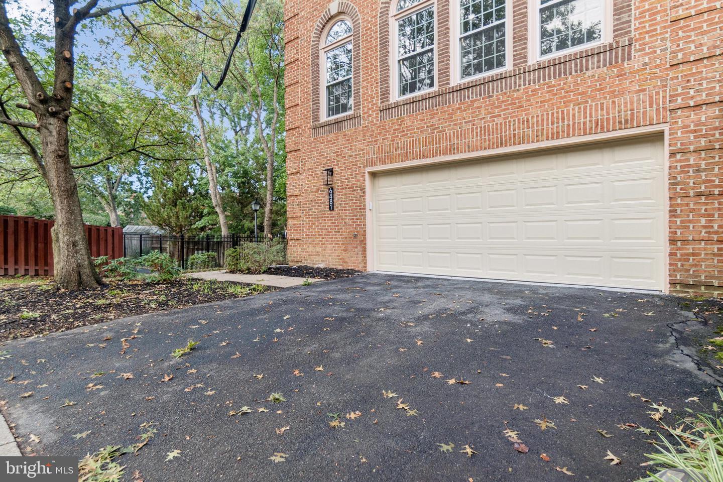 6481 SHARON KAY CT, ALEXANDRIA, Virginia 22310, 3 Bedrooms Bedrooms, ,2 BathroomsBathrooms,Residential,For sale,6481 SHARON KAY CT,VAFX2267254 MLS # VAFX2267254