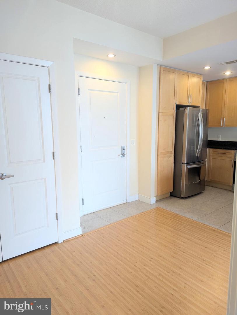 820 N POLLARD ST #810, ARLINGTON, Virginia 22203, 1 Bedroom Bedrooms, ,1 BathroomBathrooms,Residential,For sale,820 N POLLARD ST #810,VAAR2063686 MLS # VAAR2063686