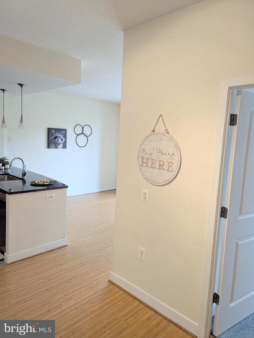820 N POLLARD ST #810, ARLINGTON, Virginia 22203, 1 Bedroom Bedrooms, ,1 BathroomBathrooms,Residential,For sale,820 N POLLARD ST #810,VAAR2063686 MLS # VAAR2063686