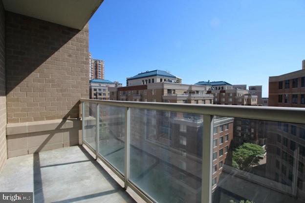 820 N POLLARD ST #810, ARLINGTON, Virginia 22203, 1 Bedroom Bedrooms, ,1 BathroomBathrooms,Residential,For sale,820 N POLLARD ST #810,VAAR2063686 MLS # VAAR2063686