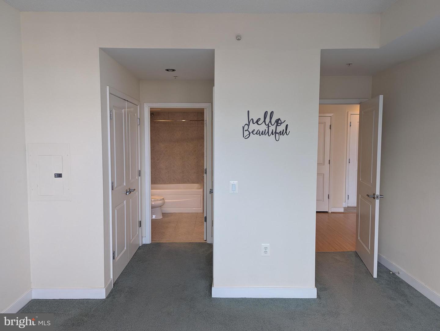 820 N POLLARD ST #810, ARLINGTON, Virginia 22203, 1 Bedroom Bedrooms, ,1 BathroomBathrooms,Residential,For sale,820 N POLLARD ST #810,VAAR2063686 MLS # VAAR2063686