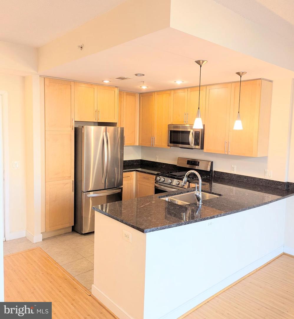 820 N POLLARD ST #810, ARLINGTON, Virginia 22203, 1 Bedroom Bedrooms, ,1 BathroomBathrooms,Residential,For sale,820 N POLLARD ST #810,VAAR2063686 MLS # VAAR2063686