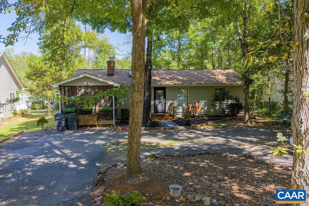 305 STRATFORD CIR, LOCUST GROVE, Virginia 22508, 3 Bedrooms Bedrooms, ,2 BathroomsBathrooms,Residential,For sale,305 STRATFORD CIR,668967 MLS # 668967