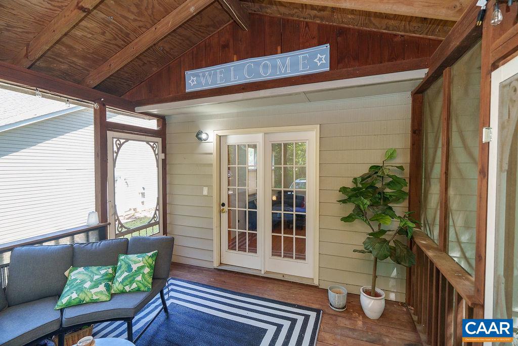 305 STRATFORD CIR, LOCUST GROVE, Virginia 22508, 3 Bedrooms Bedrooms, ,2 BathroomsBathrooms,Residential,For sale,305 STRATFORD CIR,668967 MLS # 668967