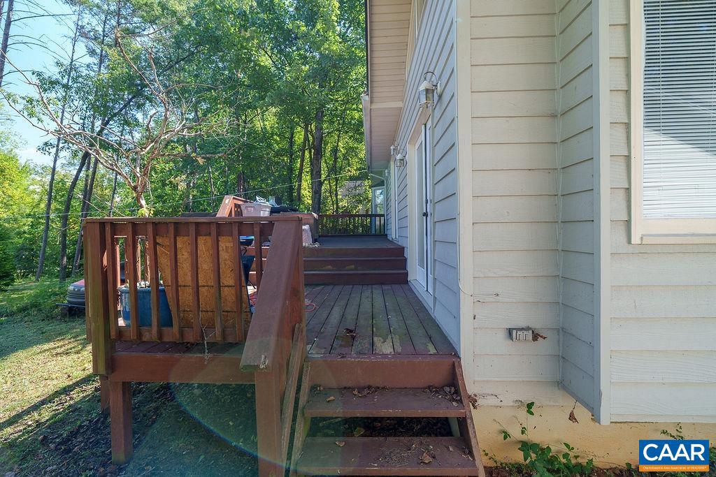 305 STRATFORD CIR, LOCUST GROVE, Virginia 22508, 3 Bedrooms Bedrooms, ,2 BathroomsBathrooms,Residential,For sale,305 STRATFORD CIR,668967 MLS # 668967