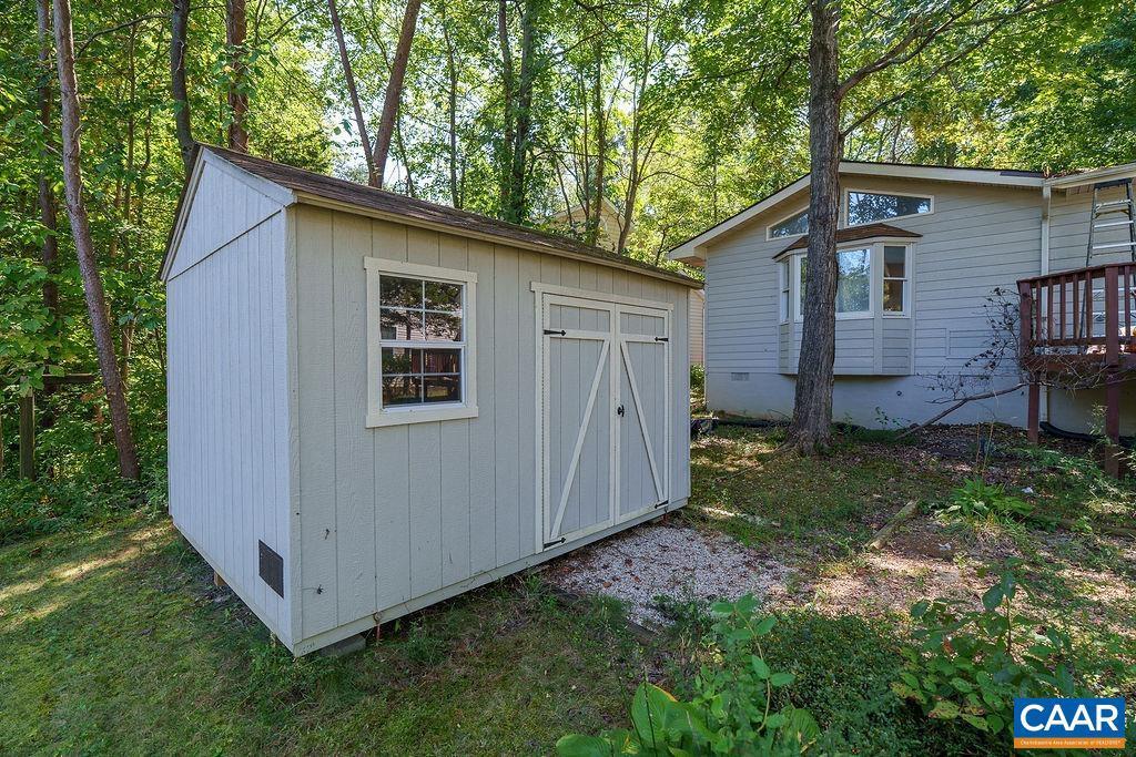 305 STRATFORD CIR, LOCUST GROVE, Virginia 22508, 3 Bedrooms Bedrooms, ,2 BathroomsBathrooms,Residential,For sale,305 STRATFORD CIR,668967 MLS # 668967