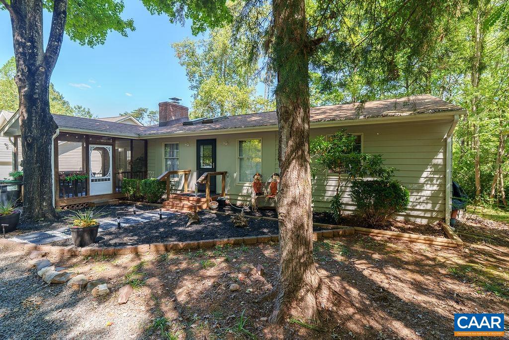 305 STRATFORD CIR, LOCUST GROVE, Virginia 22508, 3 Bedrooms Bedrooms, ,2 BathroomsBathrooms,Residential,For sale,305 STRATFORD CIR,668967 MLS # 668967