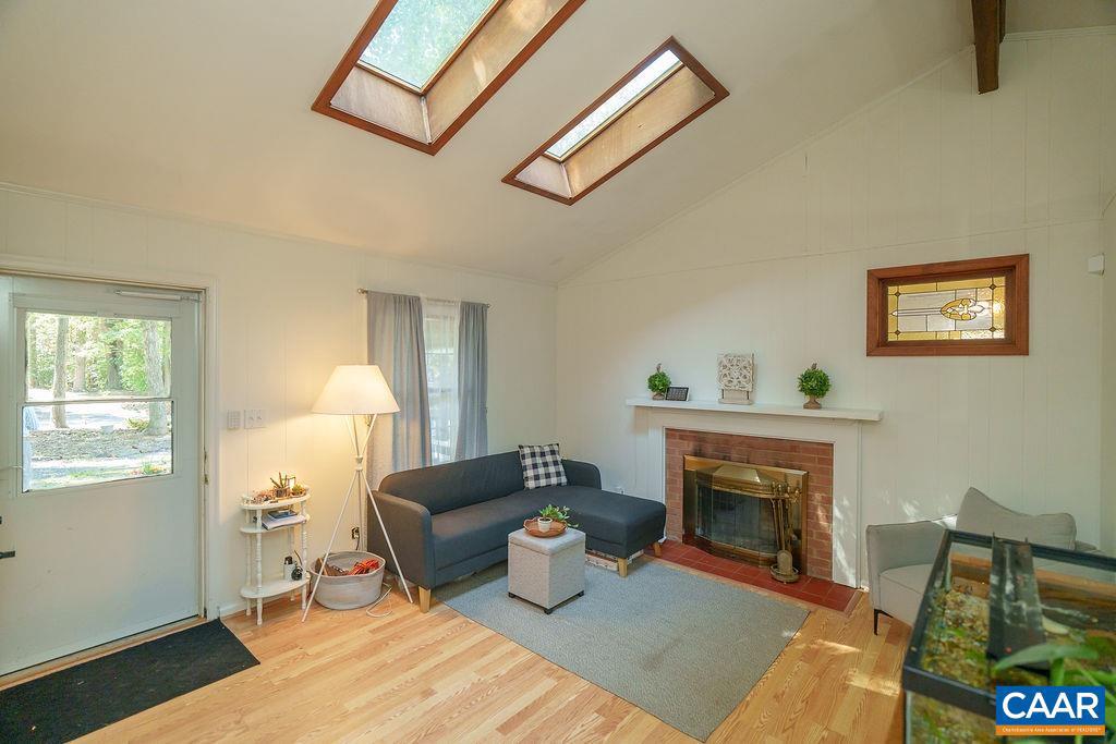 305 STRATFORD CIR, LOCUST GROVE, Virginia 22508, 3 Bedrooms Bedrooms, ,2 BathroomsBathrooms,Residential,For sale,305 STRATFORD CIR,668967 MLS # 668967
