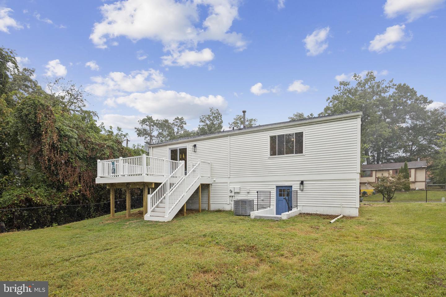 3221 NAPPER RD, ALEXANDRIA, Virginia 22306, 5 Bedrooms Bedrooms, ,3 BathroomsBathrooms,Residential,For sale,3221 NAPPER RD,VAFX2267276 MLS # VAFX2267276