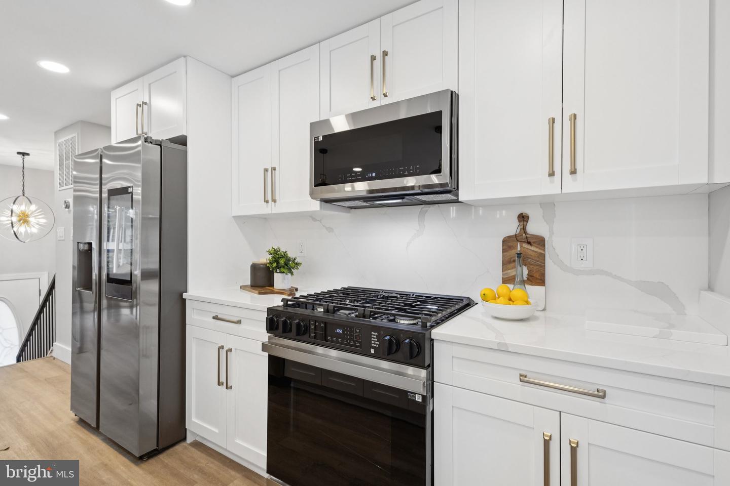 3221 NAPPER RD, ALEXANDRIA, Virginia 22306, 5 Bedrooms Bedrooms, ,3 BathroomsBathrooms,Residential,For sale,3221 NAPPER RD,VAFX2267276 MLS # VAFX2267276